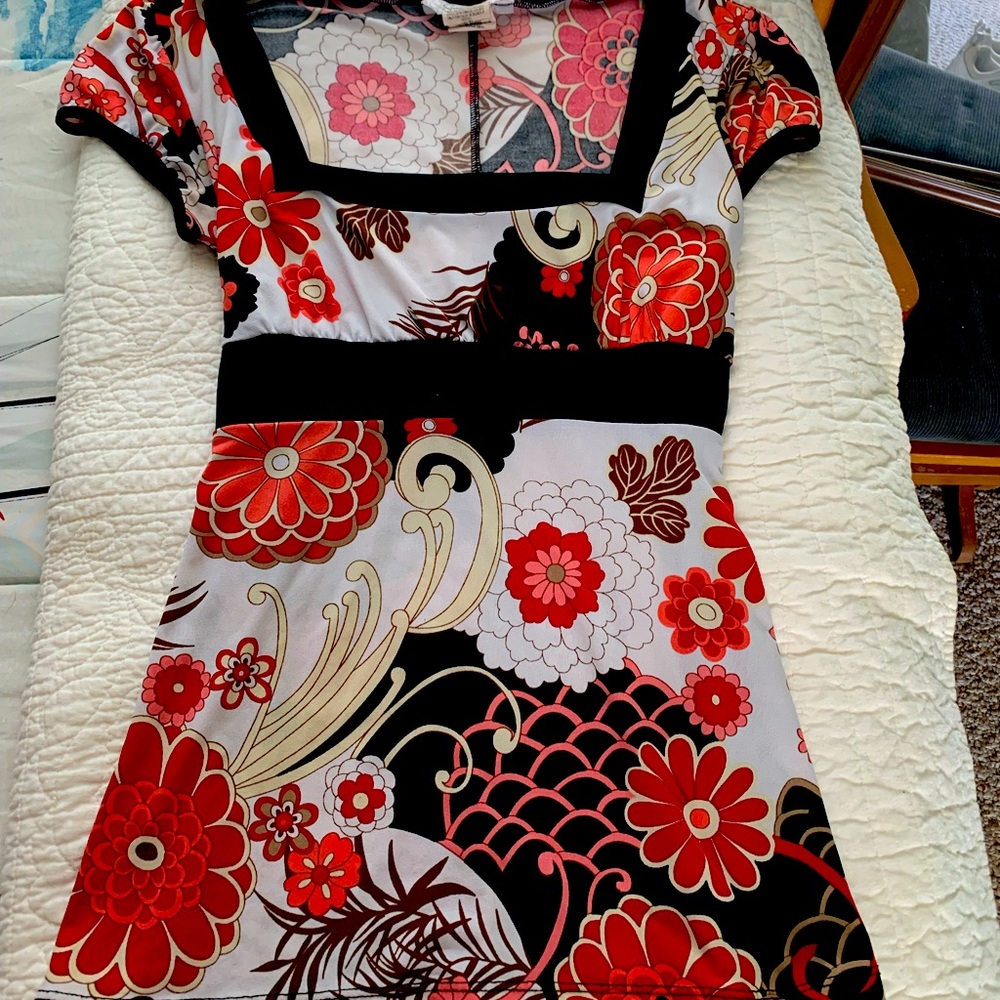 A beautiful floral shirt